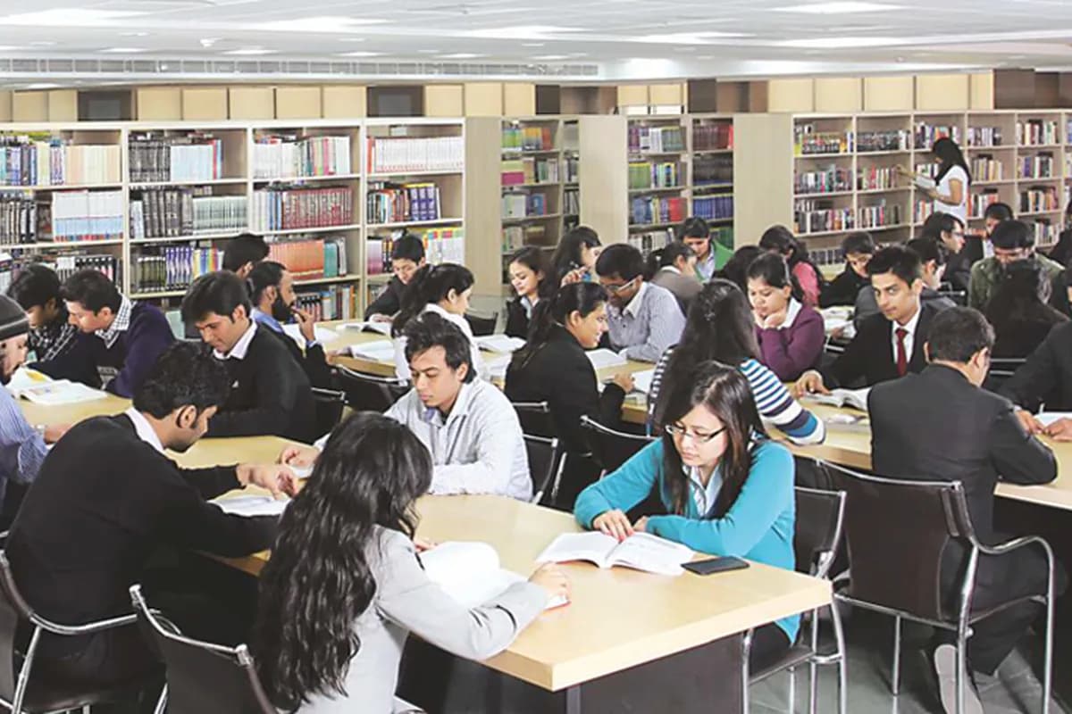 Amity University, Noida campus - Image 3