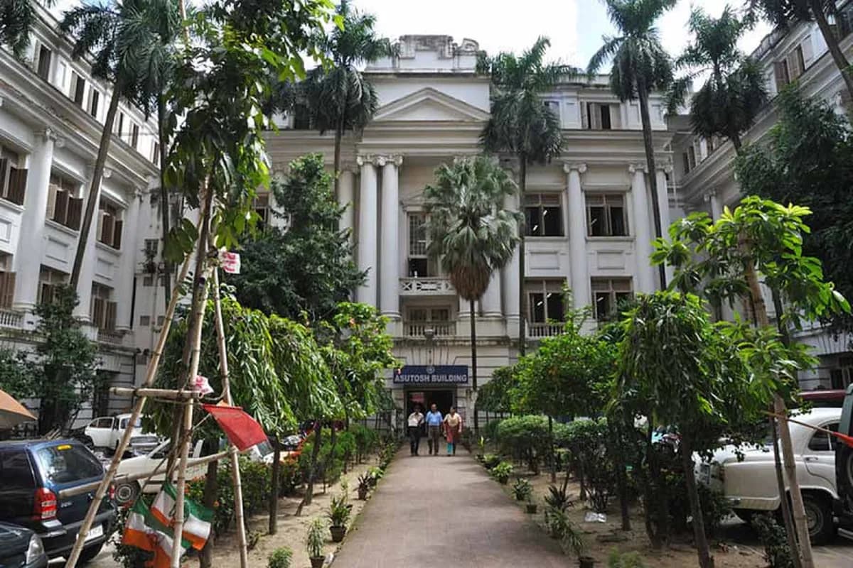 University of Calcutta, Kolkata campus - Image 2