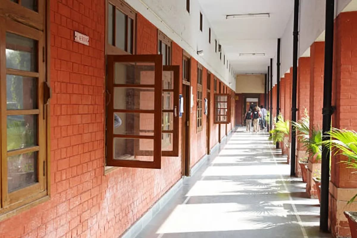 University of Delhi (DU), New Delhi campus - Image 3