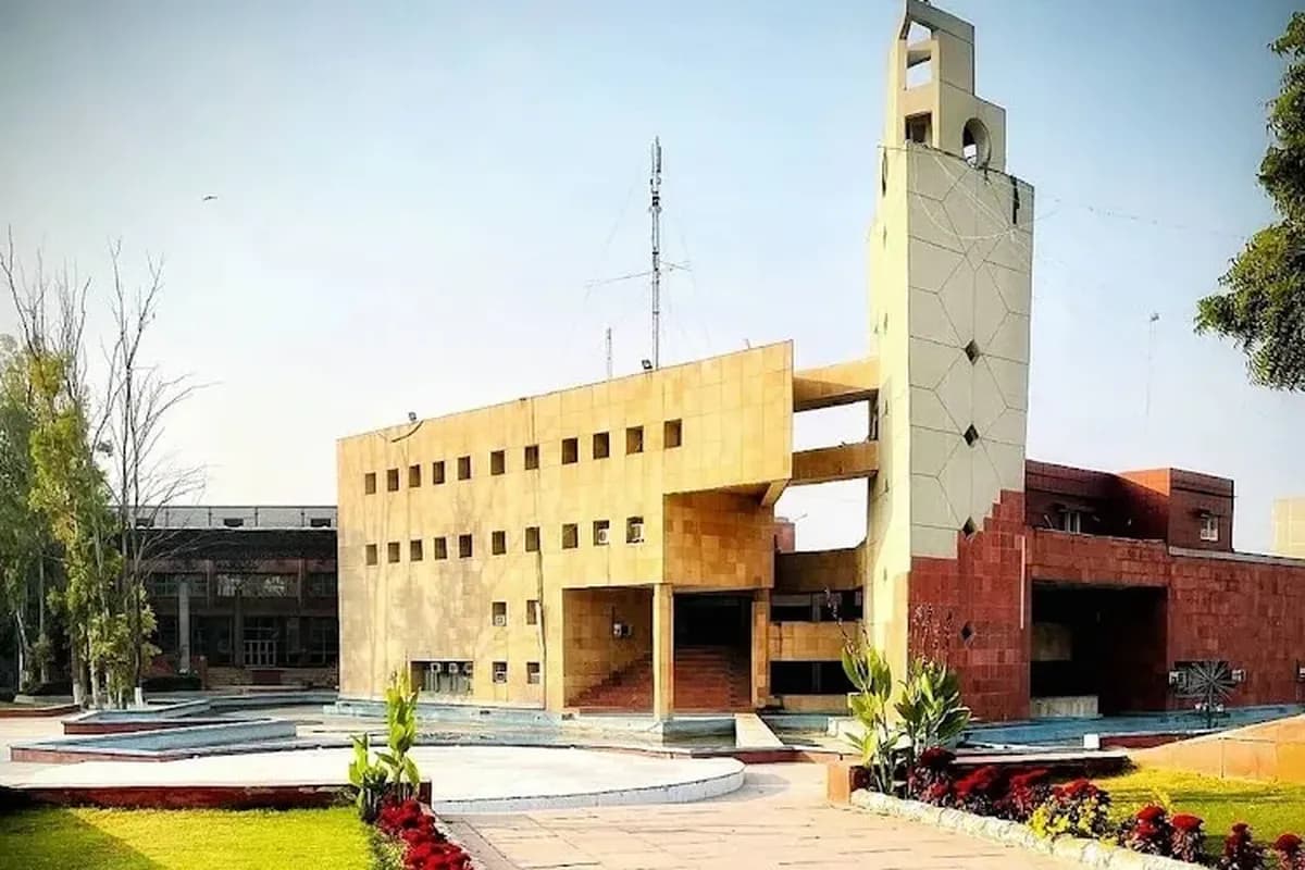 Delhi Technological University (DTU), New Delhi campus - Image 4