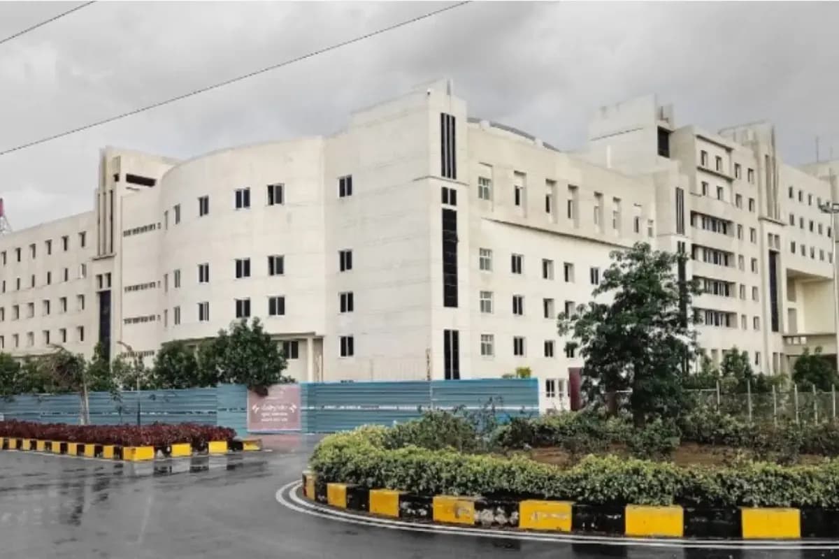 GITAM, Hyderabad campus - Image 1