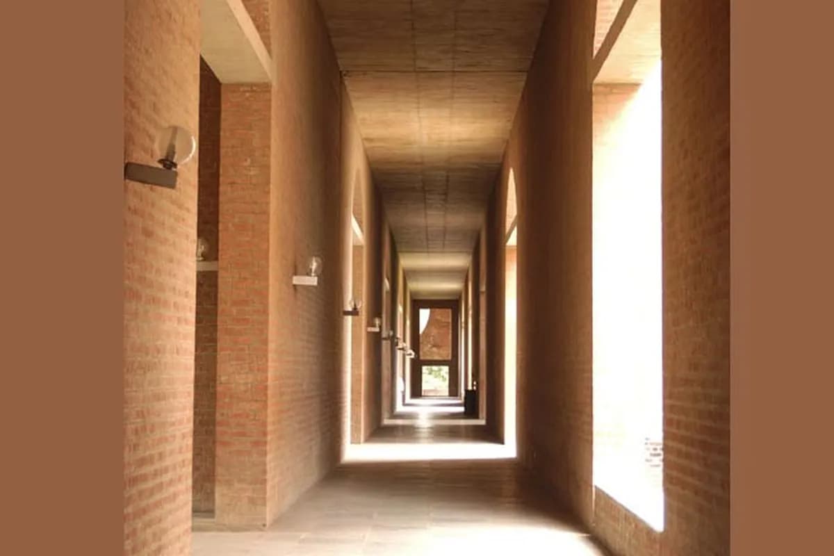 Indian Institute of Management (IIM), Ahmedabad campus - Image 5