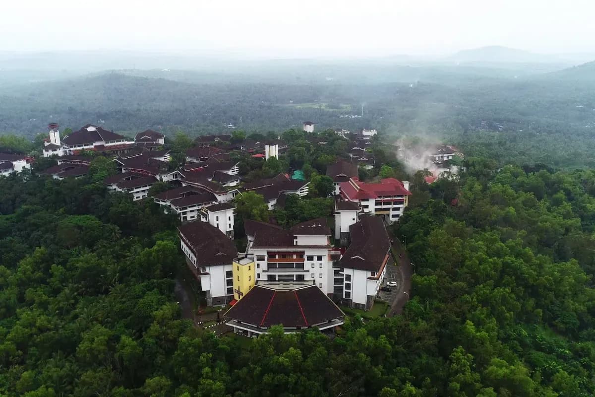 Indian Institute of Management (IIM), Kozhikode campus - Image 1