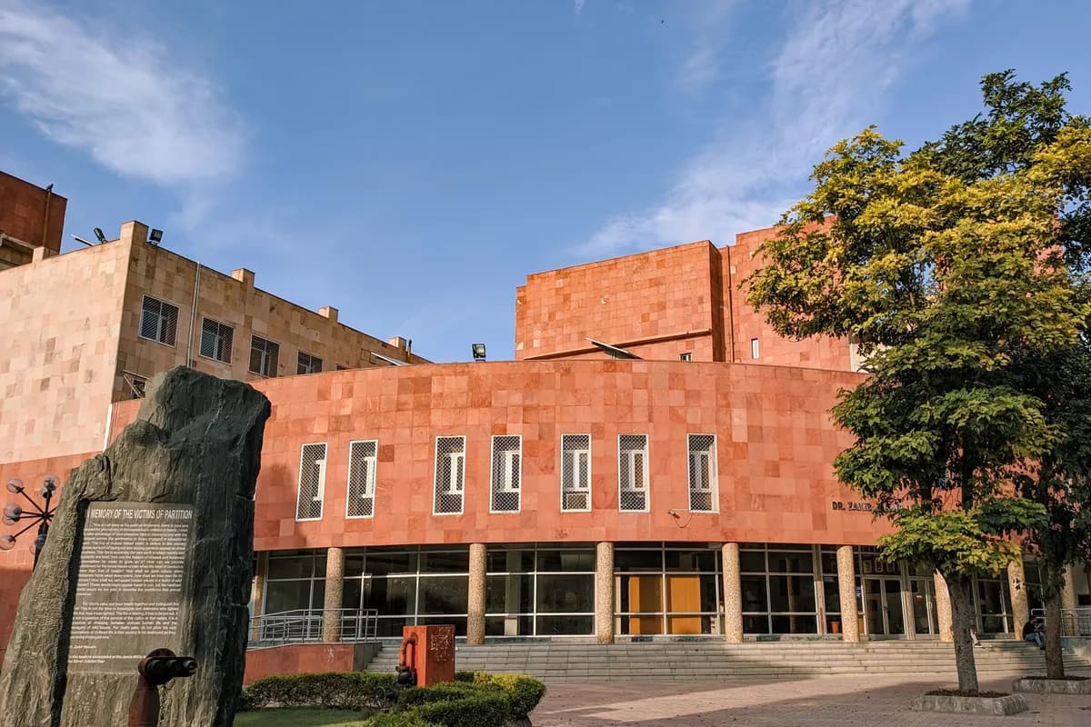 Jamia Millia Islamia (JMI), New Delhi campus - Image 4