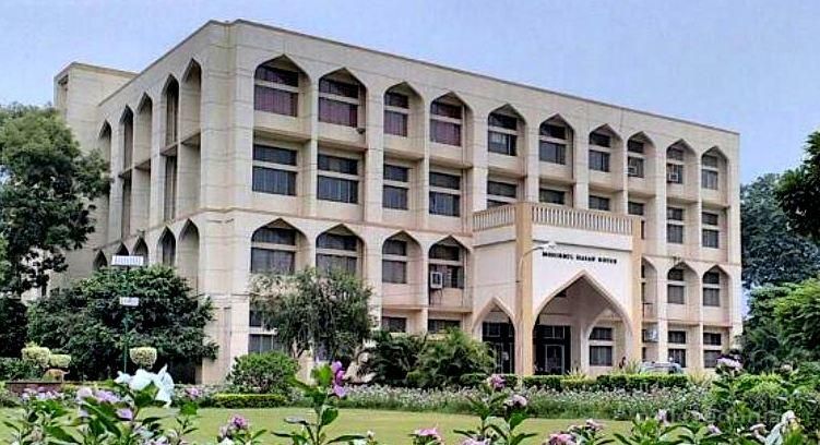 Top 20 History colleges in India