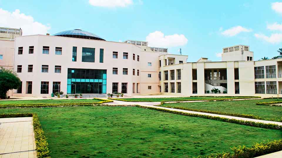 Top 20 private universities in India