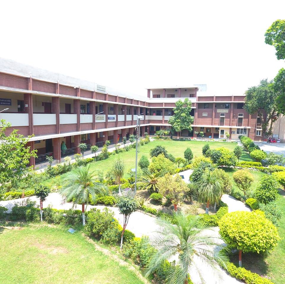Top 20 women's colleges in Punjab