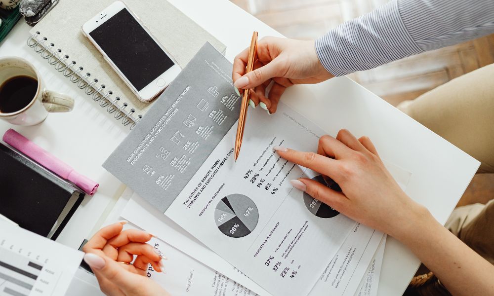 MBA or MCom in 2025