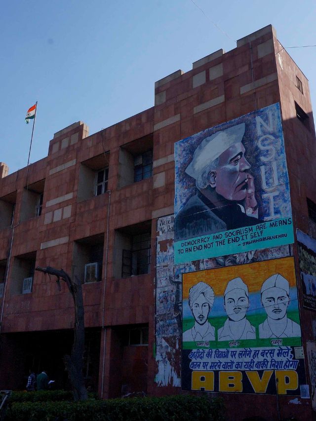 JNU’s ₹376 B.A. in Foreign Languages: Affordable Education at its Finest