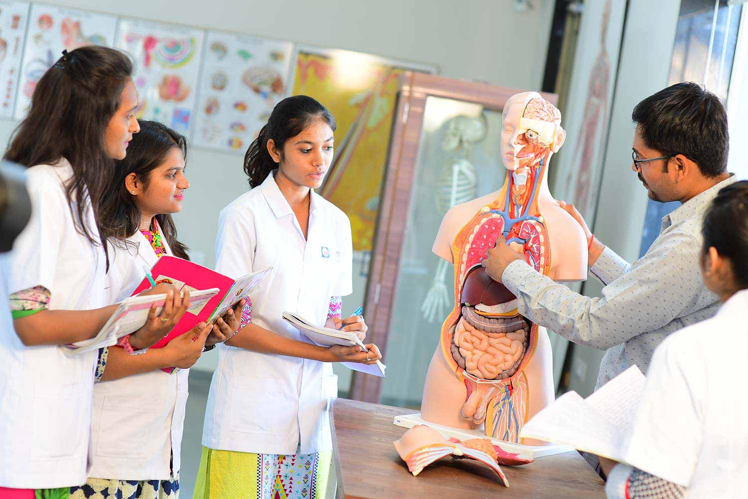 Top 20 Nursing Colleges in Gujarat