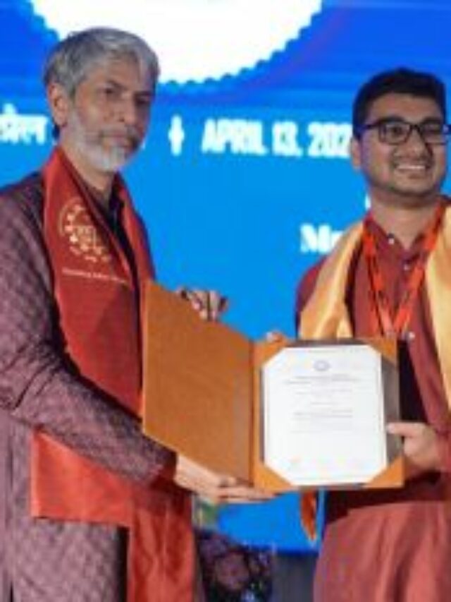 IIM Kozhikode awards over 1100 students at 26th convocation