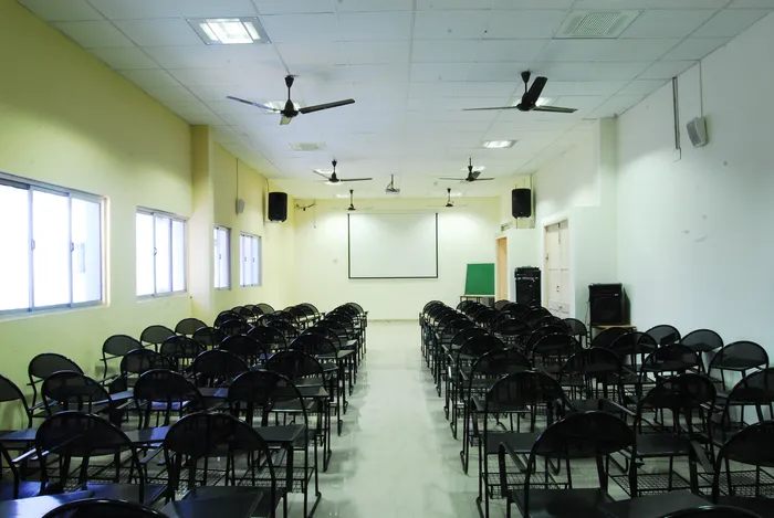 MOP Vaishnav College For Women