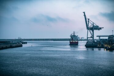 Marine Engineering vs Ocean Engineering: Great Guide For Right Choice