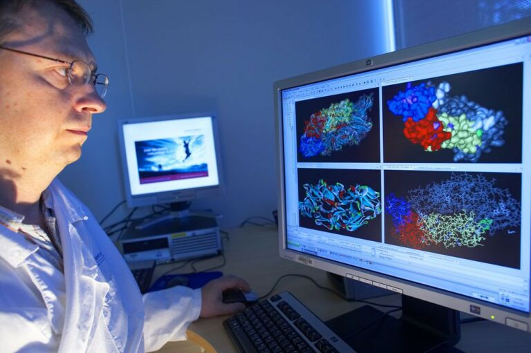 15 Career Options After Bioinformatics: Pathways to Success