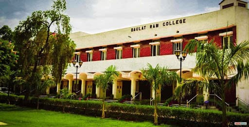 Top 20 Colleges for Arts and Humanities in India