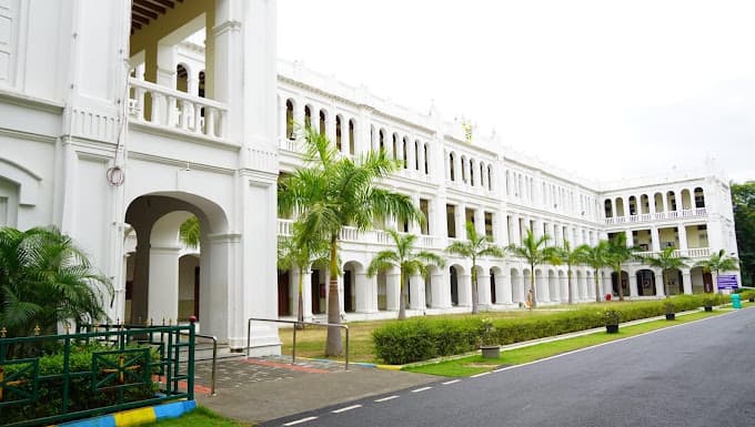 Top 20 BBA colleges in India