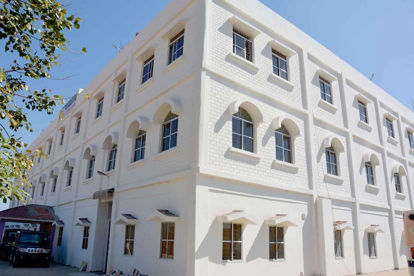 Shine Abdur Razzaque Ansari Institute of Health Education and Research Center, Ranchi