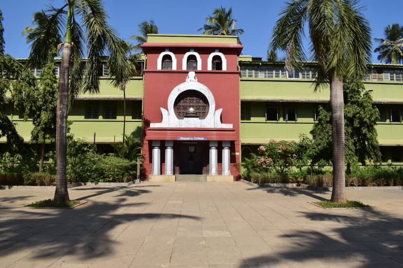 Bhavan&#039;s College
