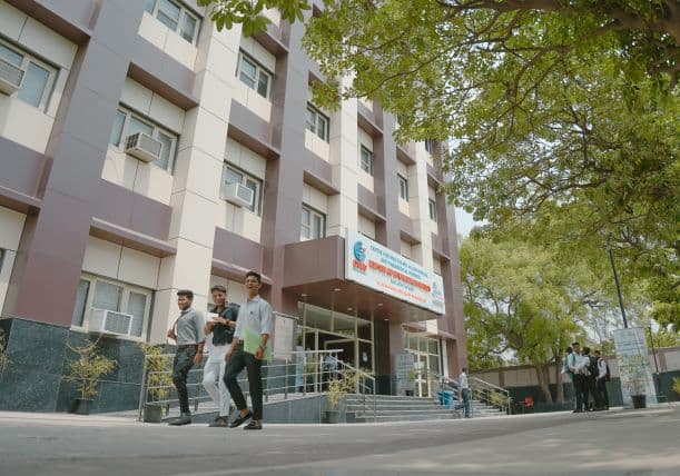 DSEU 2024 Increases Fees for Bachelor of Optometry and Other Courses; Revokes SC, ST, and EWS Concessions