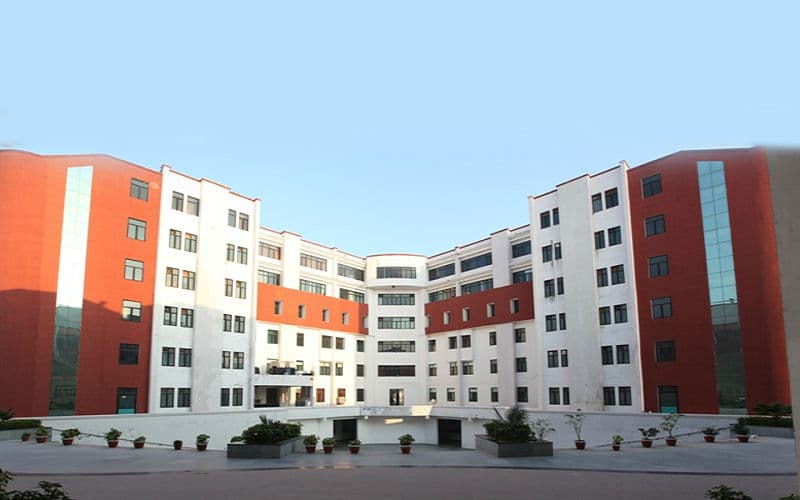 Teerthanker Mahaveer College of Law & Legal Studies, Moradabad