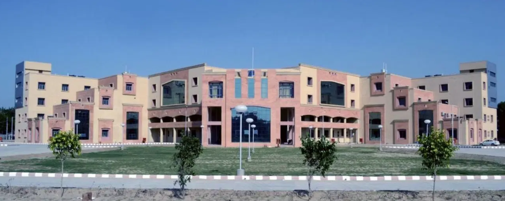 Baba Farid University (BFUHS): Programs, Admissions, Scholarships, Placement Baba Farid University (BFUHS): Programs, Admissions, Scholarships, Placement