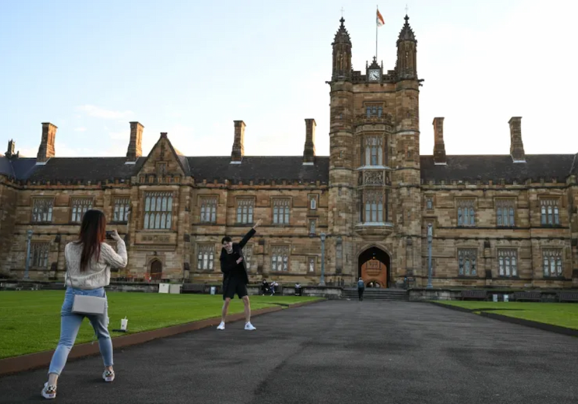 Australia Caps Student Enrollment to 2,70,000 by 2025 : Big Changes for International Students