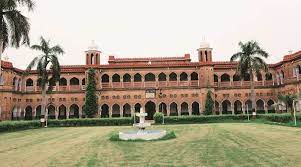 top 10 government colleges of India 