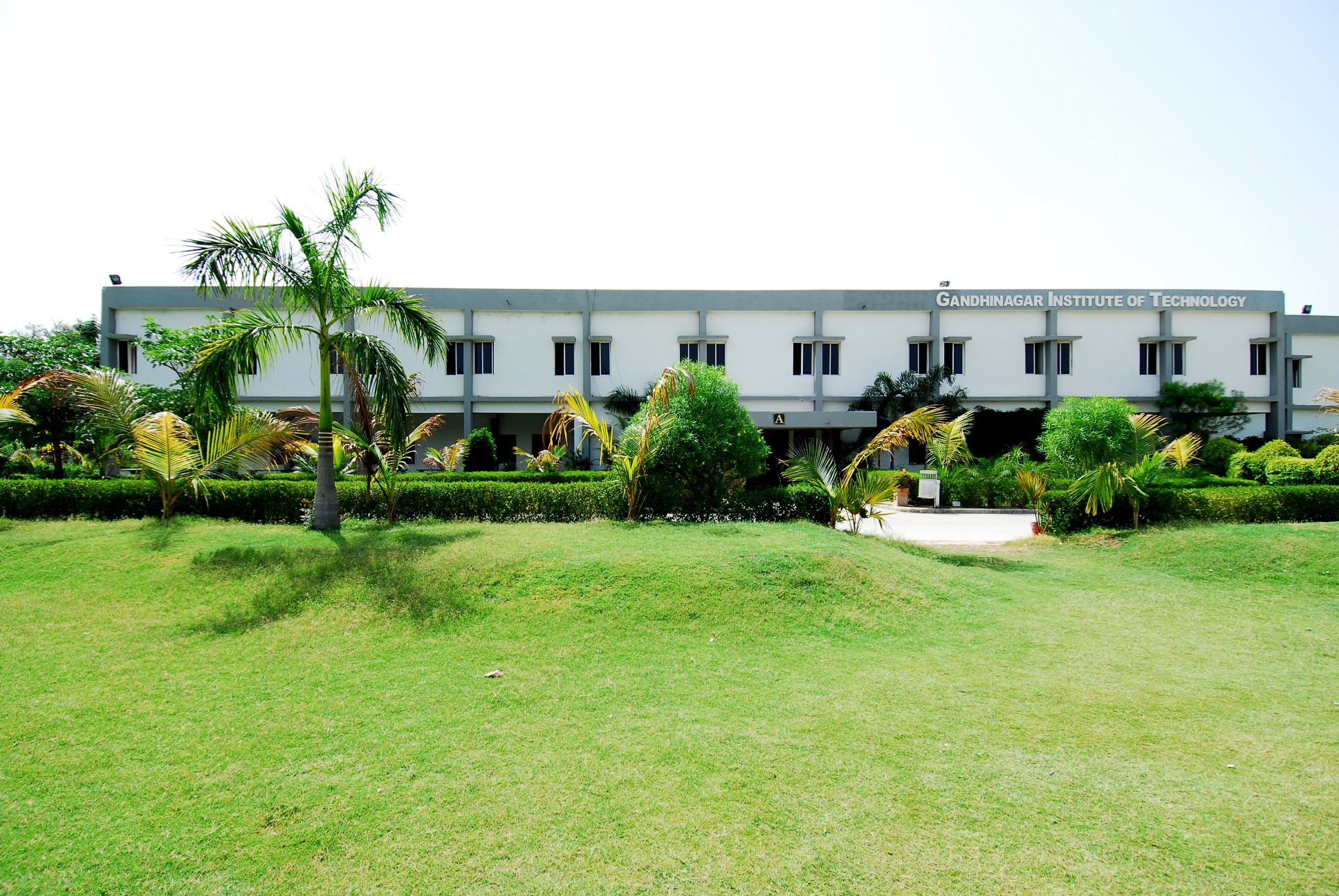 top 20 MBA colleges in Gujarat