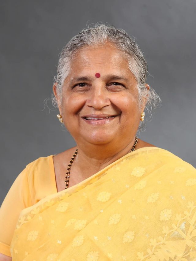 5 Sudha Murthy Quotes to Inspire and Motivate Students
